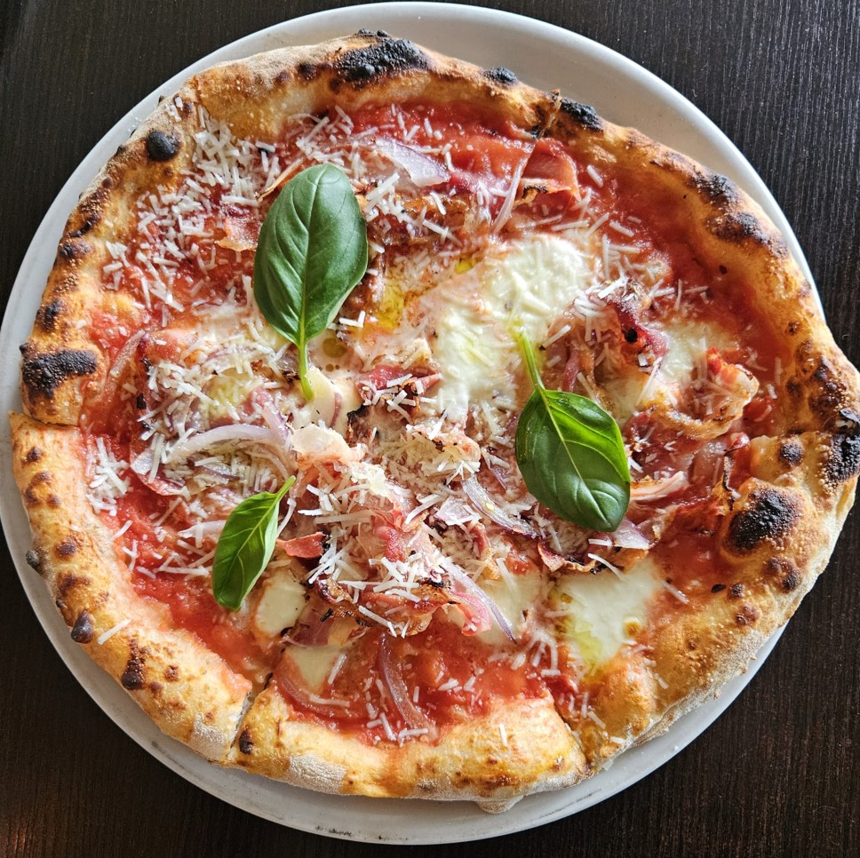 PIZZA AMATRICIANA