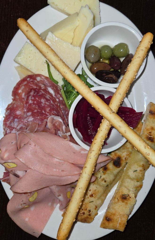 ANTIPASTO PLATE - For 1