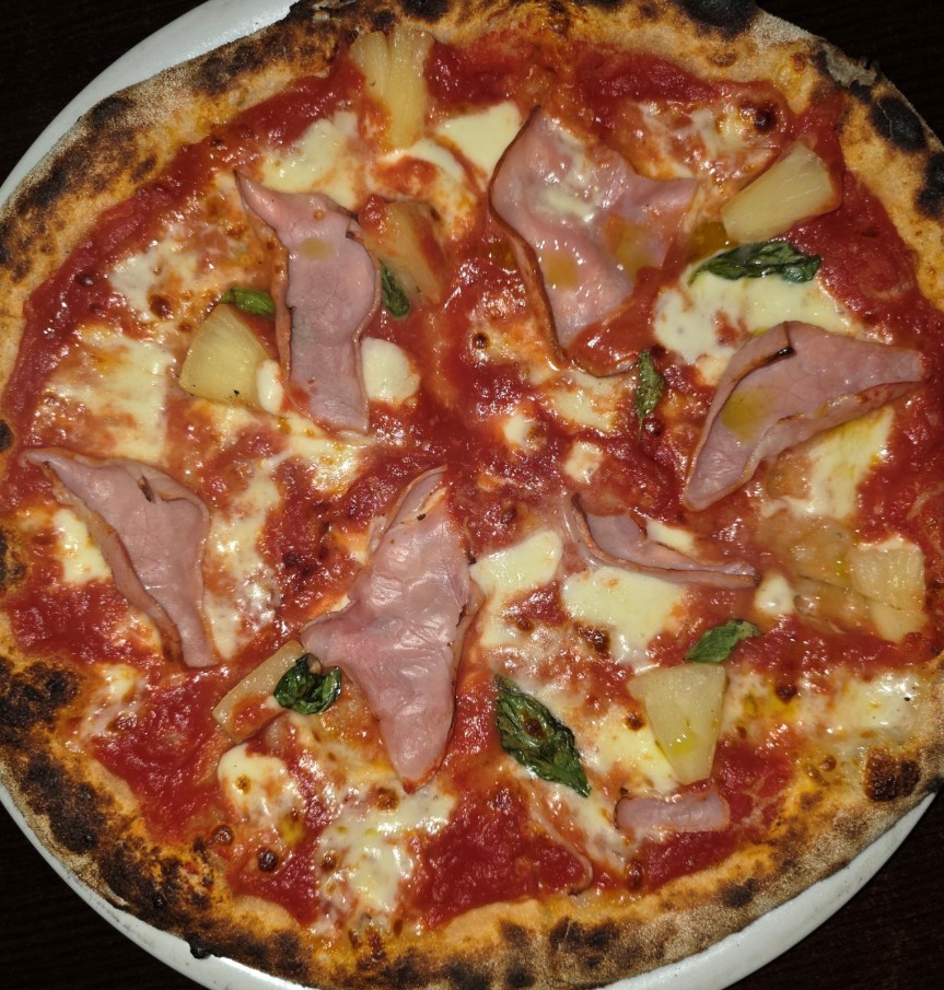 HAWAIIAN PIZZA